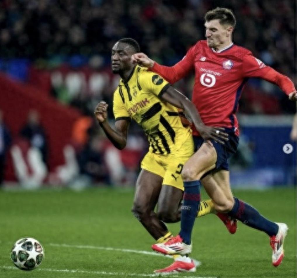 包含里尔迎德国杯关键赛，冲刺阶段再遭质疑，媒体盛赞，资深球员宣示担当的词条