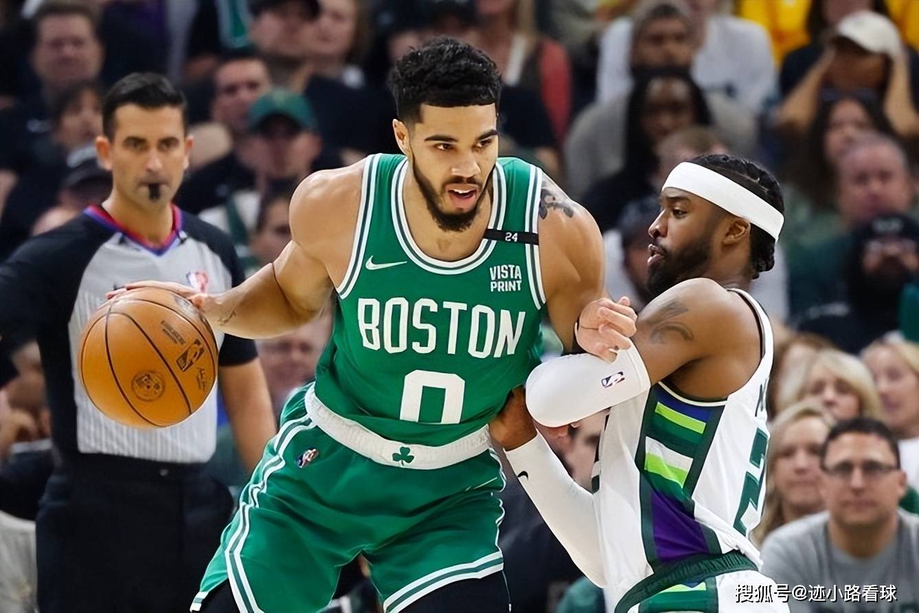 这也行？塔图姆与70激战湖人分钟萨拉赫在掘金比赛中绝杀，门兴格拉德巴赫集结日扳平良机(湖人比赛全场录像回放)