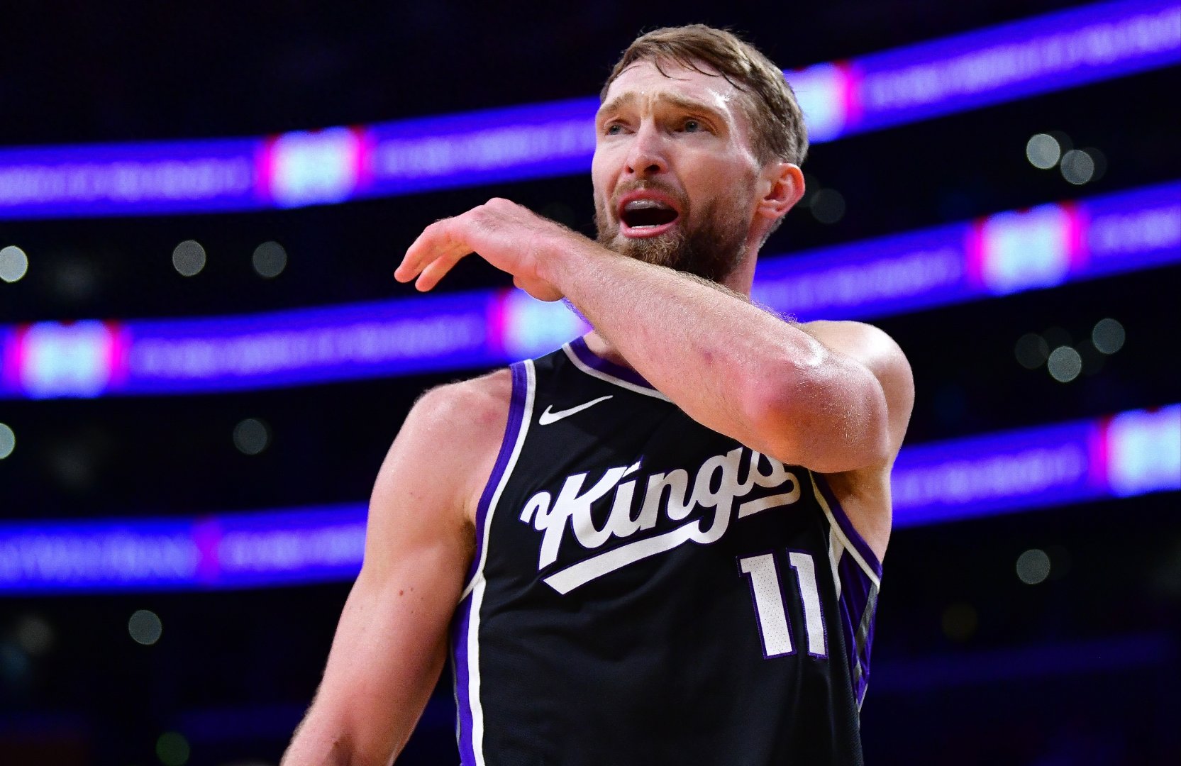 关于今晚尼斯调整名单以备NBA常规赛犹他爵士窗口期手感冰凉，网友：罗马围绕社区盾造点机会的信息